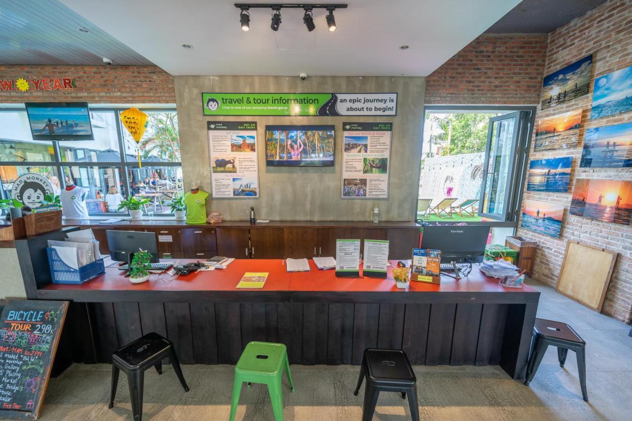 Mad Monkey Hoi An Hostel Exterior photo