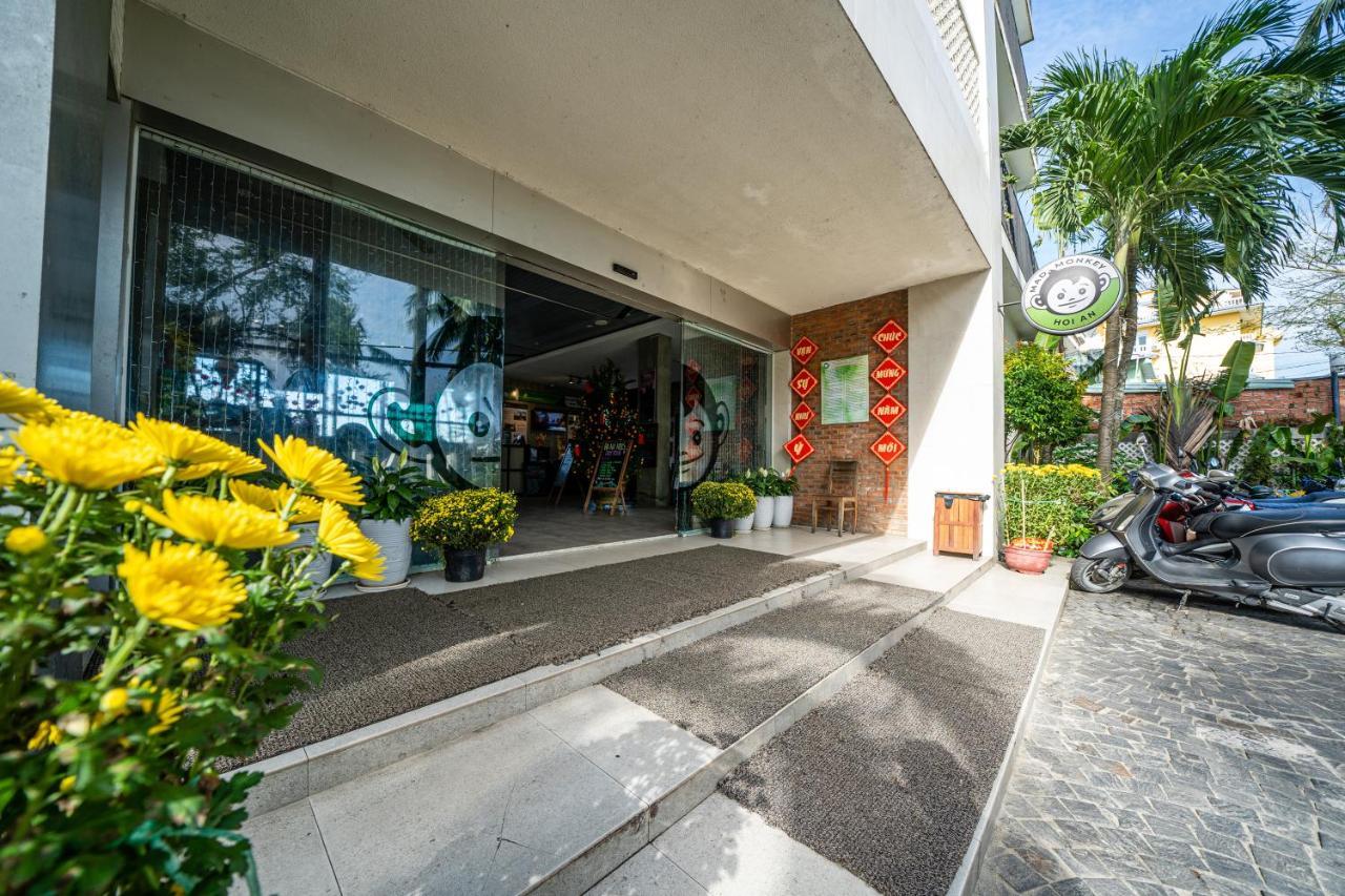 Mad Monkey Hoi An Hostel Exterior photo