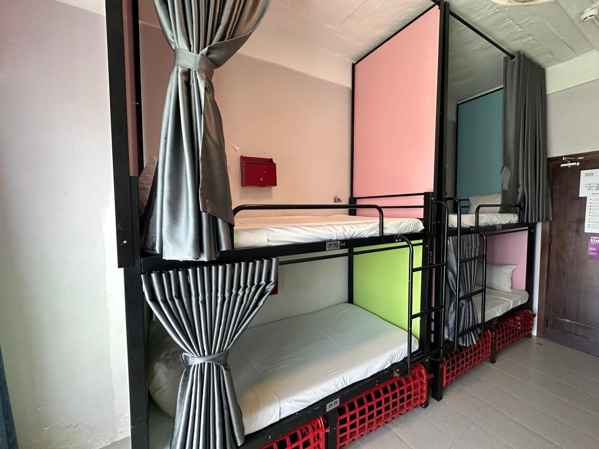 Mad Monkey Hoi An Hostel Exterior photo